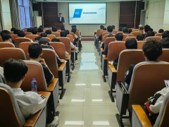 <strong>机械工程取从动化学院举办“青年·成功</strong>&hellip;
